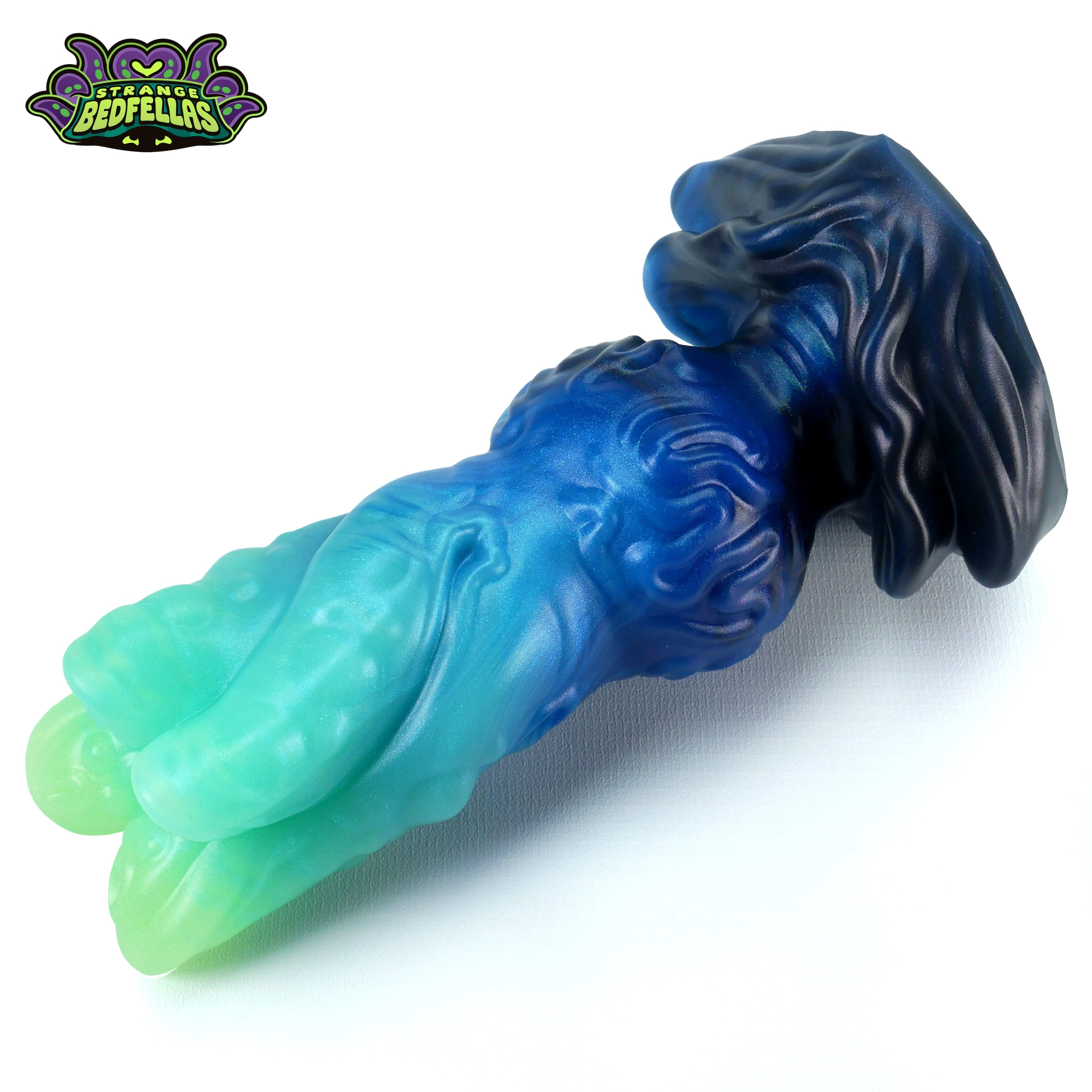 Medium Xymon's Knot -- Super Soft silicone -- XK-109