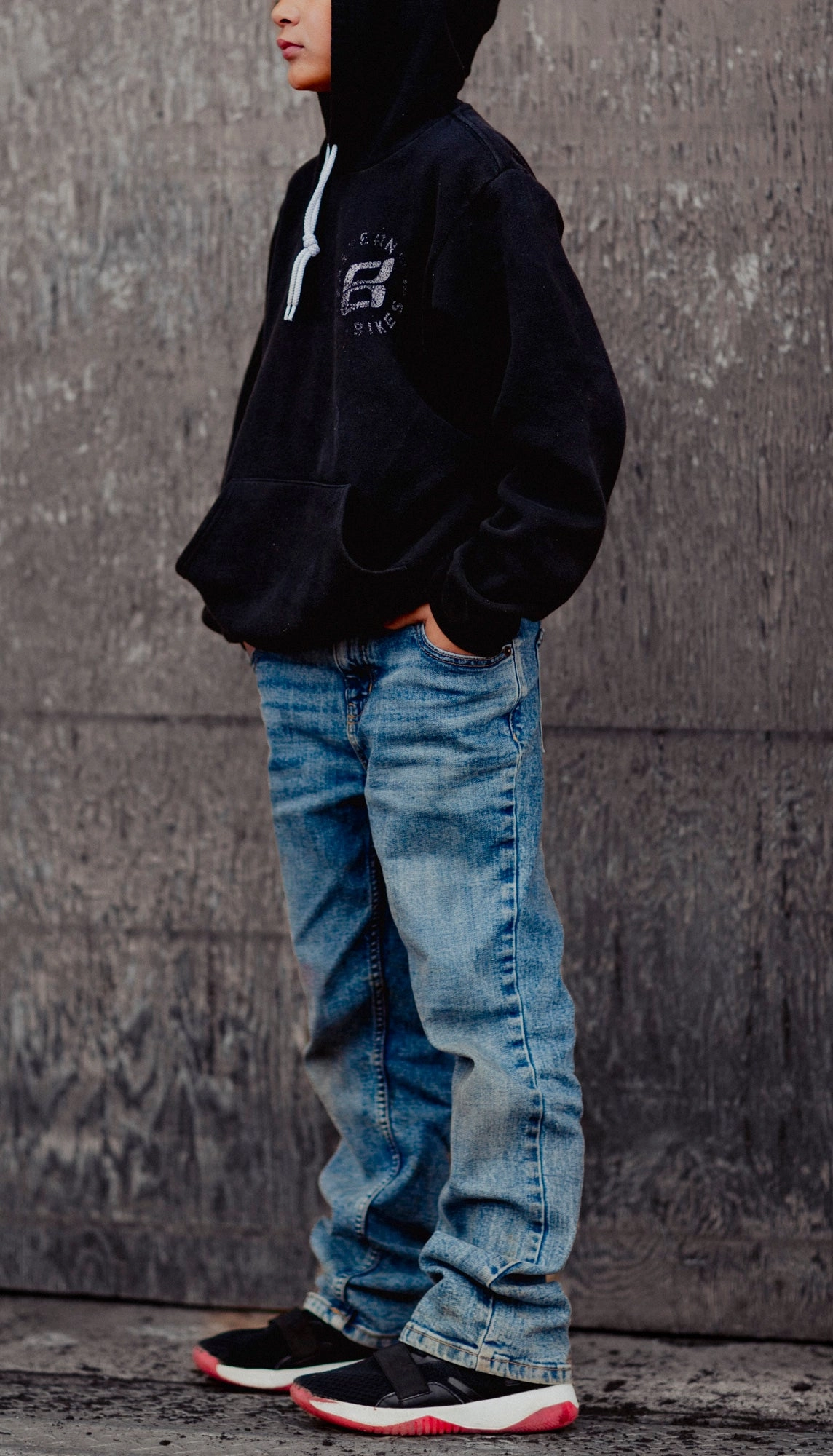 Seal Hoodie (black)