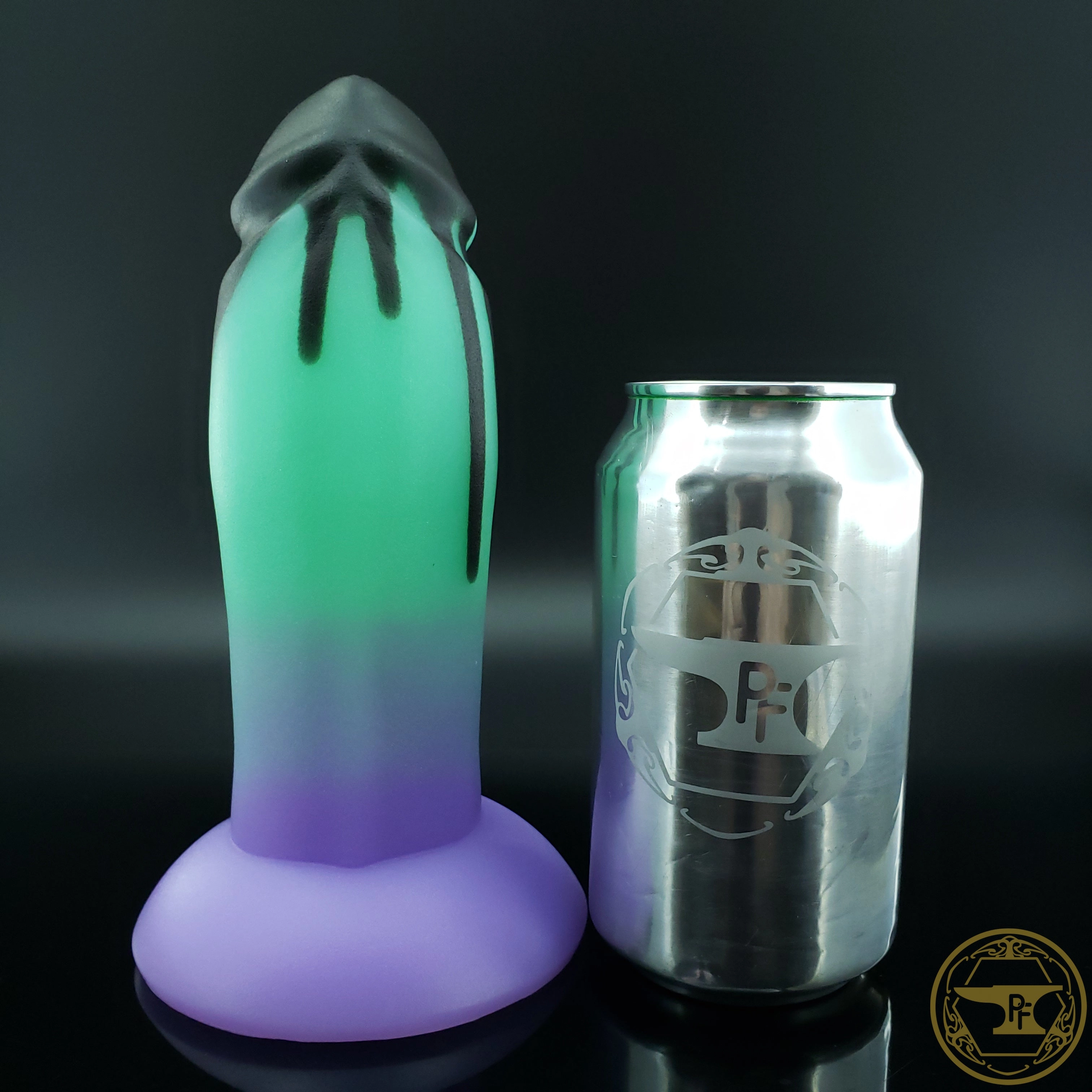 |SOLD OUT| Medium Fighter, Soft 00-30 Firmness, Goth Mermaid Drip Fades, 6079